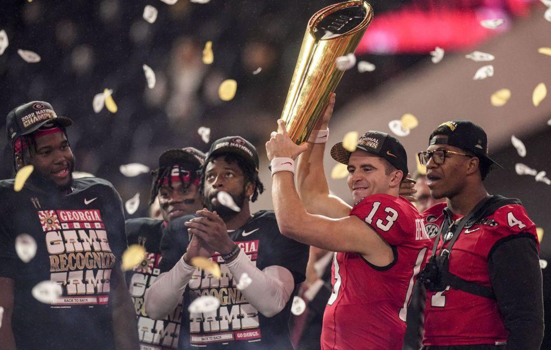 Stetson Bennett and the Georgia Bulldogs celebrating CFP Win