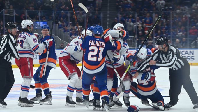 Isles and Rangers fighting mid-game