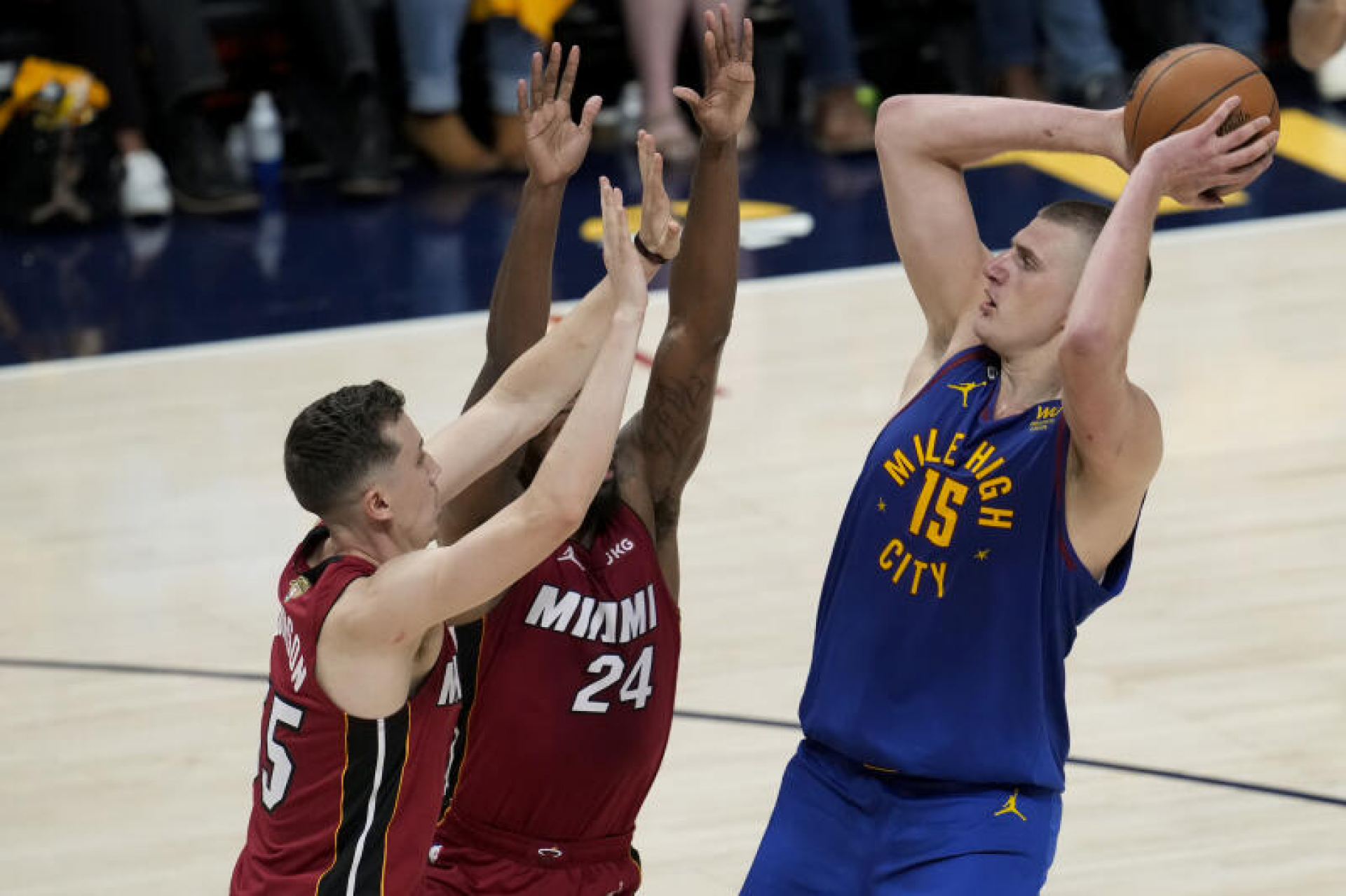 Jokic taking a shot against the Heat