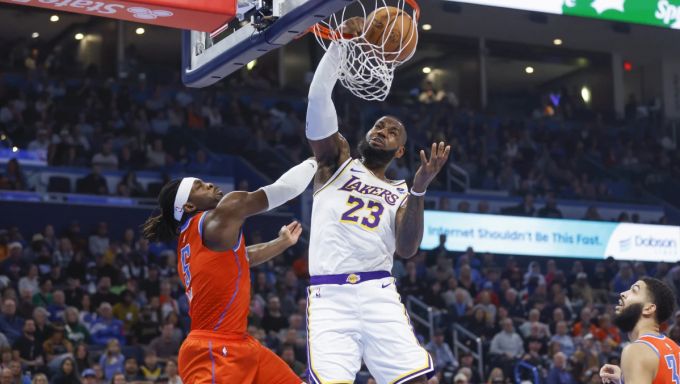 Lebron James going up for a dunk