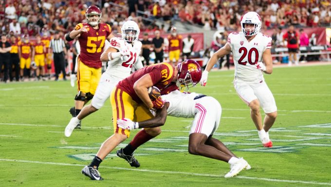 Utah destroys USC