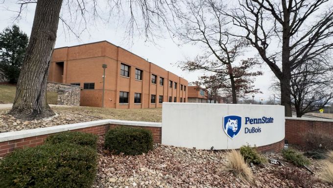 Sign of PSU DuBois