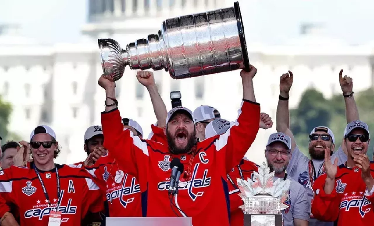 Caps parade