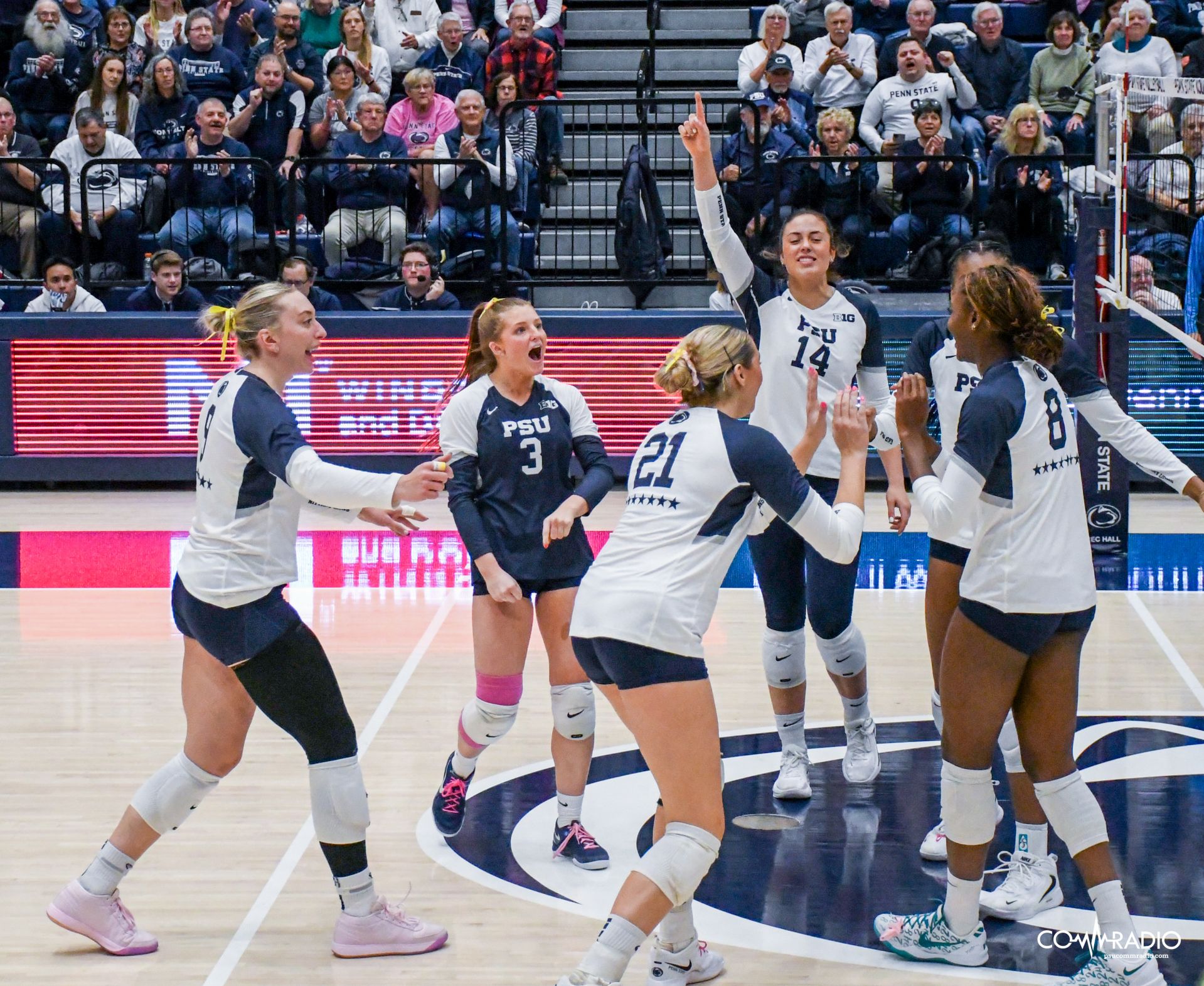 Women's volleyball vs Illinois