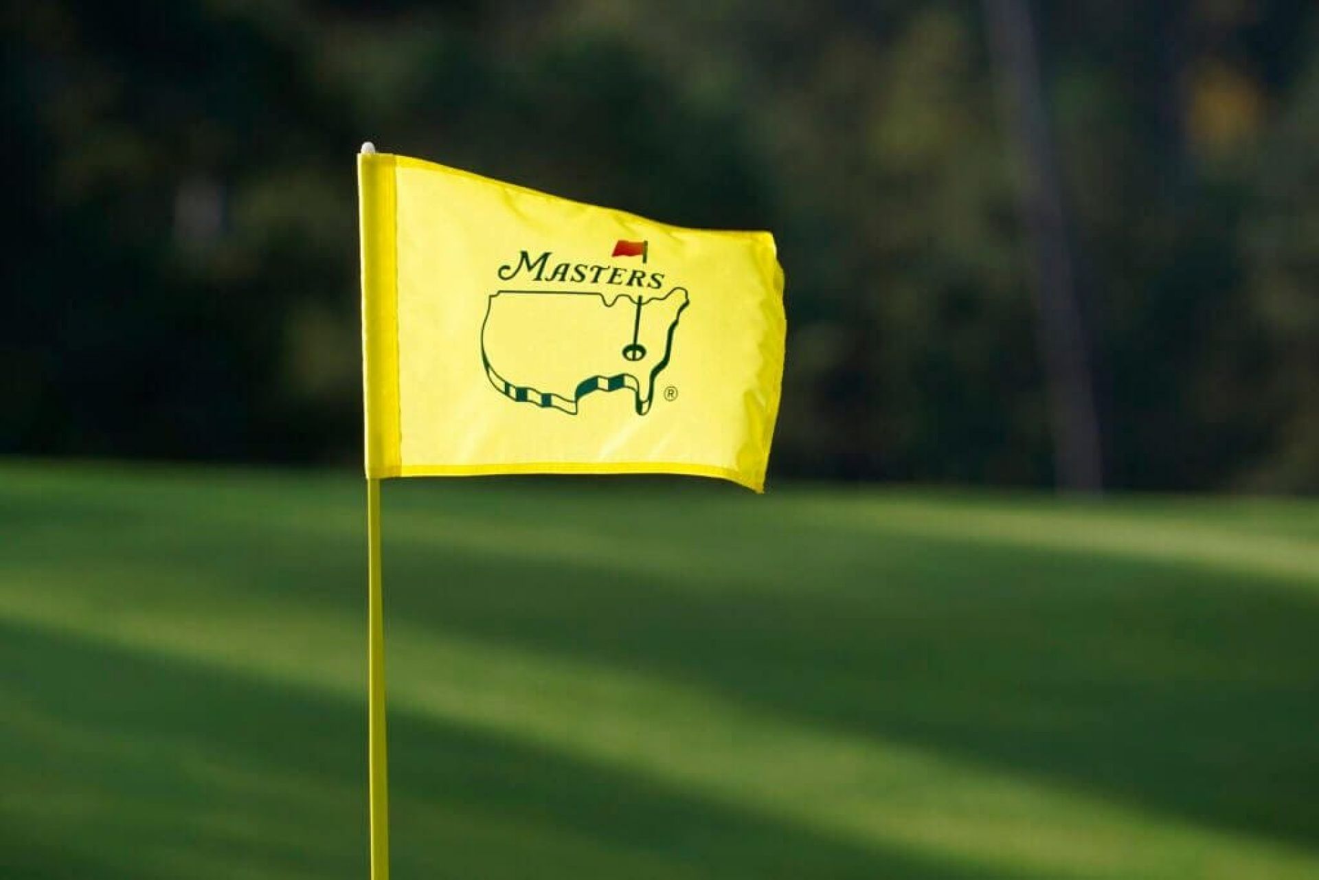 Masters flag on the green