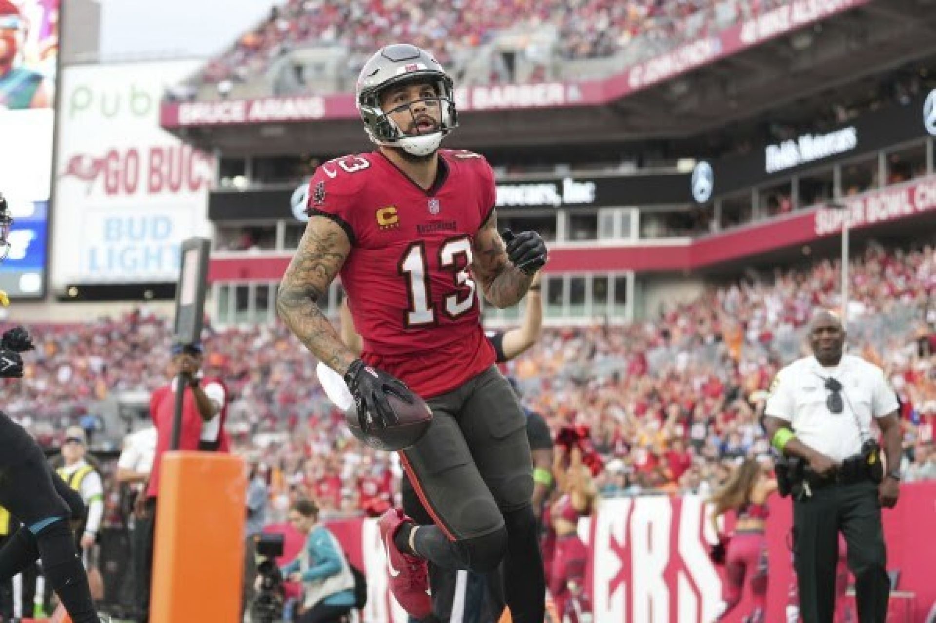 Mike Evans