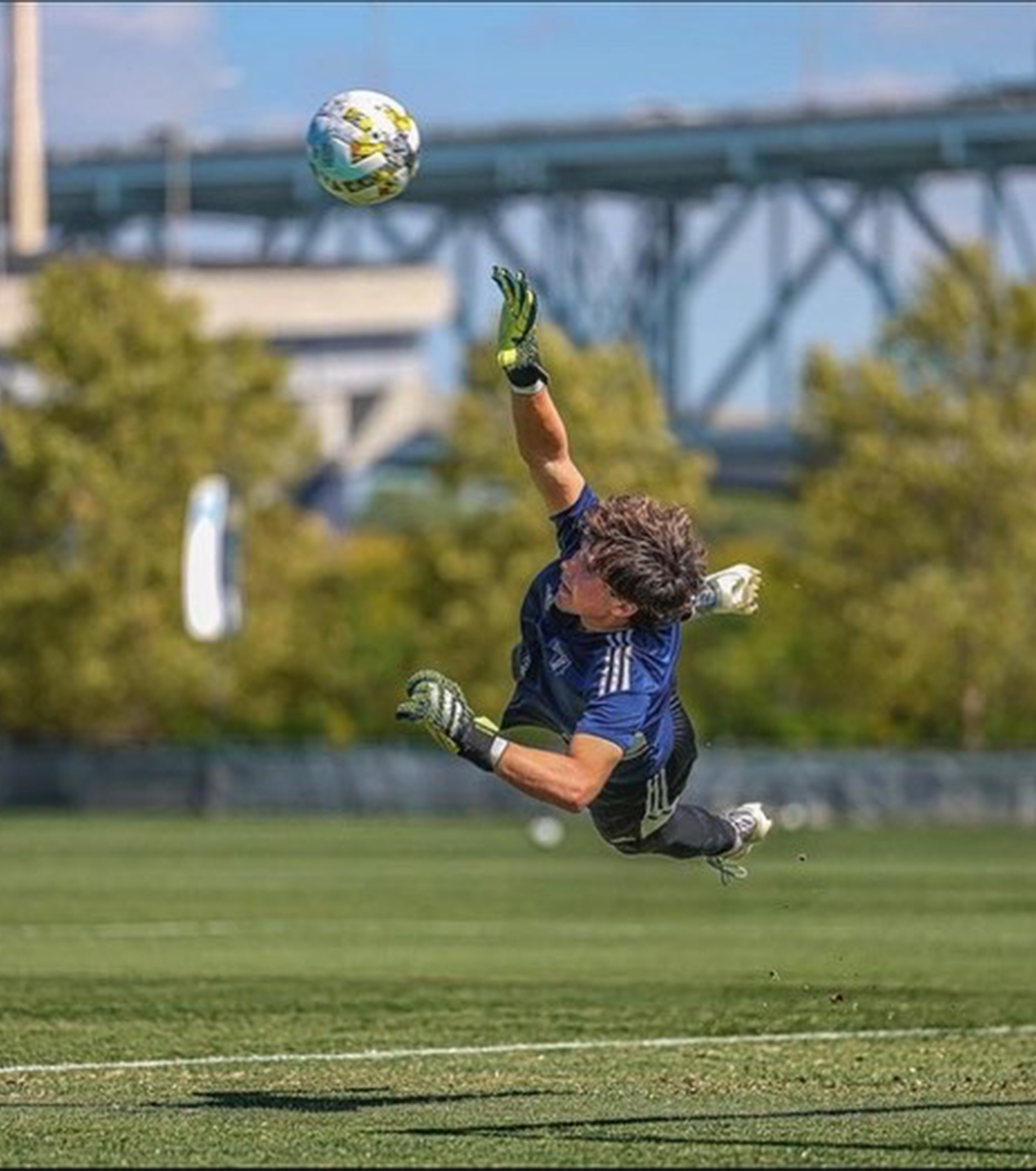 Jonathan Evans diving to make a save