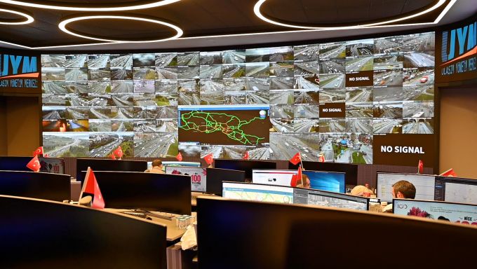 The Istanbul Metropolitan Municipality’s (IMM) traffic surveillance system. Over 1,000 cameras set up along Istanbul’s roads.