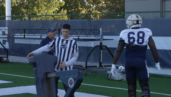 Lineman Anthony Donkoh finishes a drill