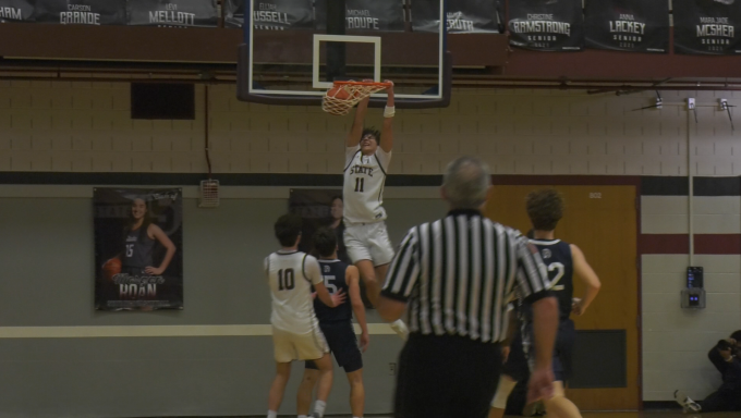 State College vs McDowell boys basketball Dunk