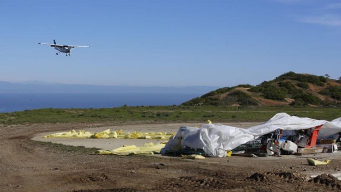 Plane in catalina