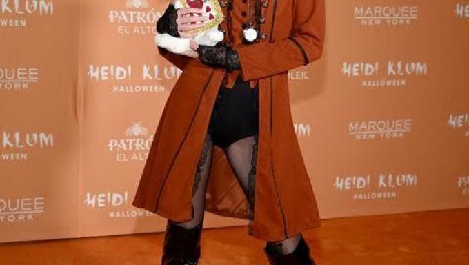 Alexina Graham as “Mad Hatter”