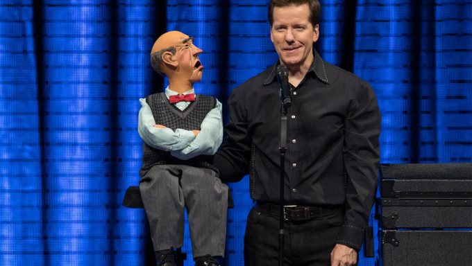 Photo of Jeff Dunham